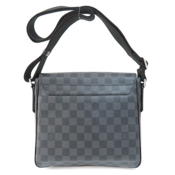 Louis Vuitton District PM Damier Graphite Shoulder Bag Damier Canvas - Picture 2 of 9
